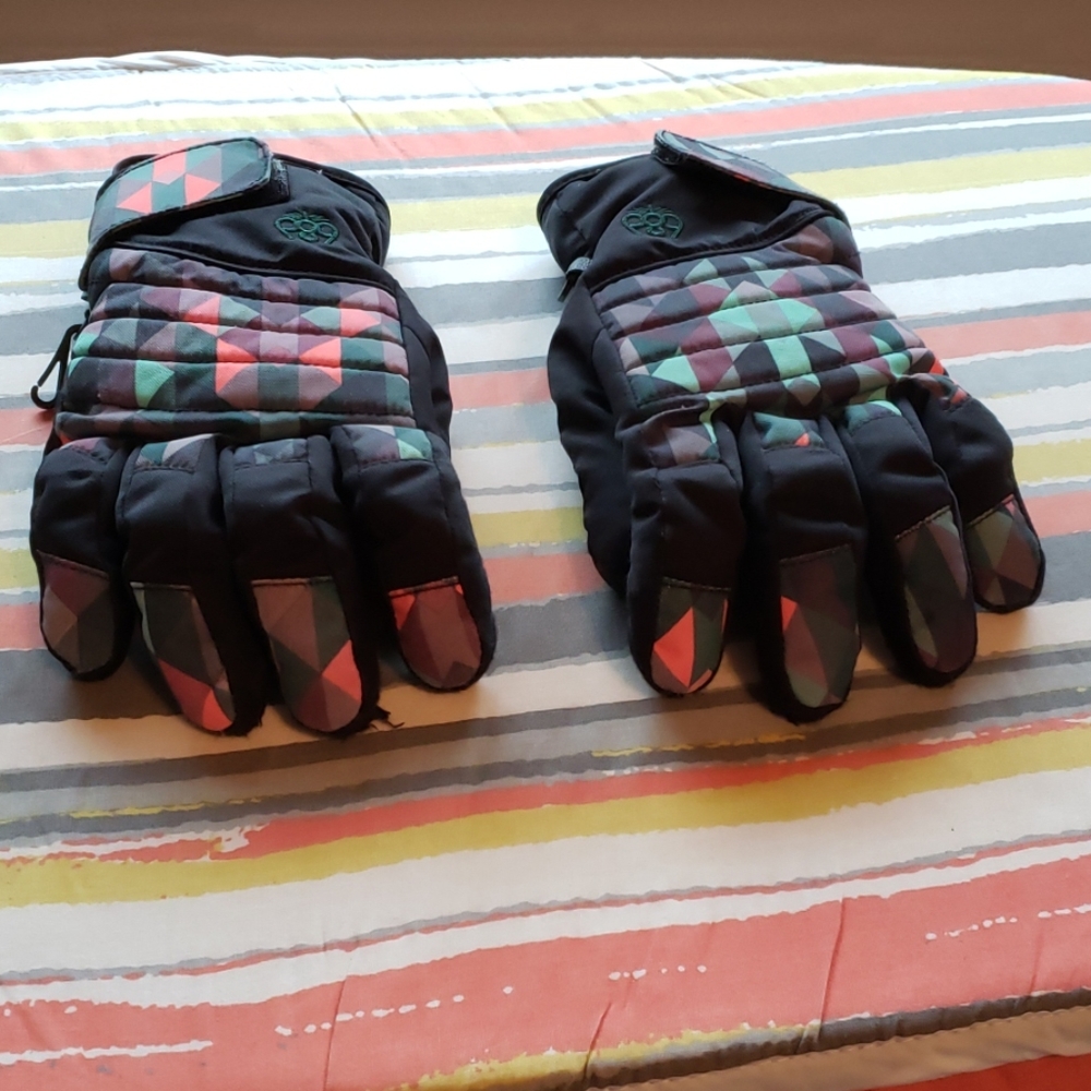686 gloves
